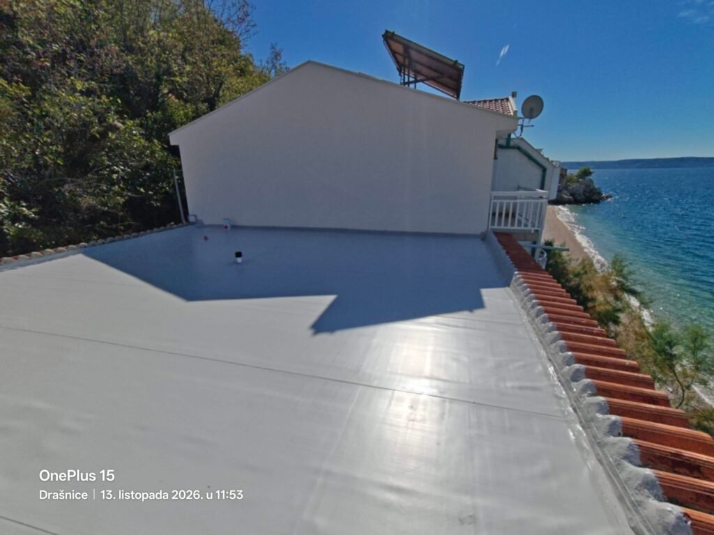 Hidroizolacija ravnog krova Drašnice – 80 m²