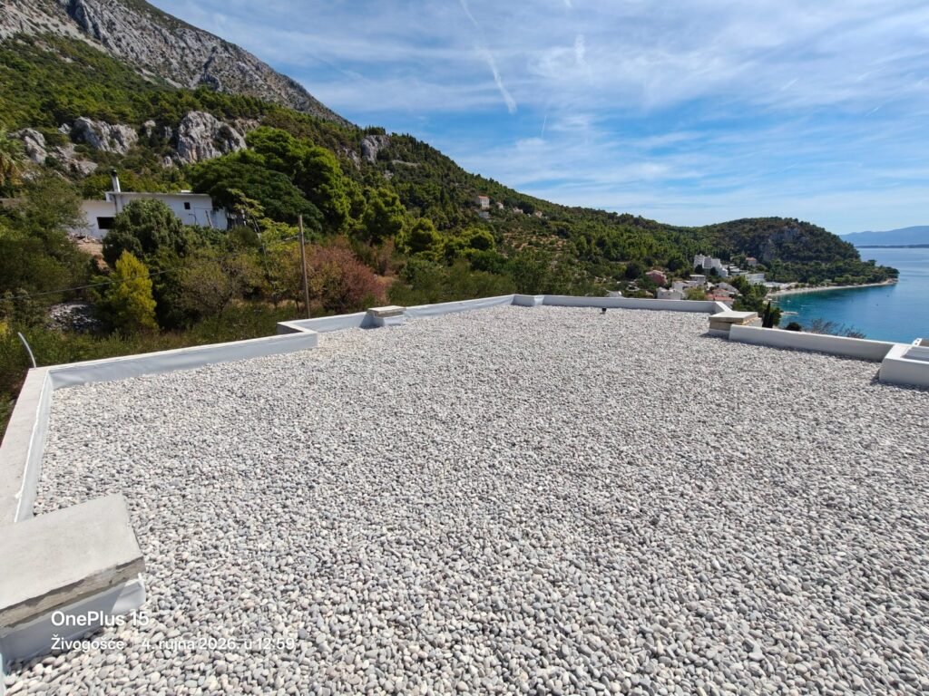 Hidroizolacija ravnog krova Živogošće – 100 m²